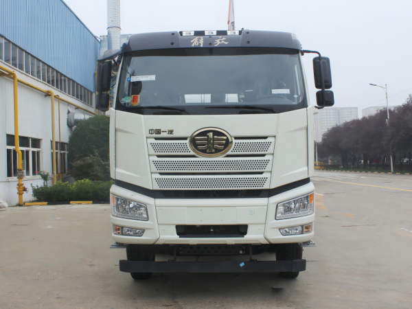 凌宇解放混動(dòng)攪拌車的特點(diǎn)有哪些？